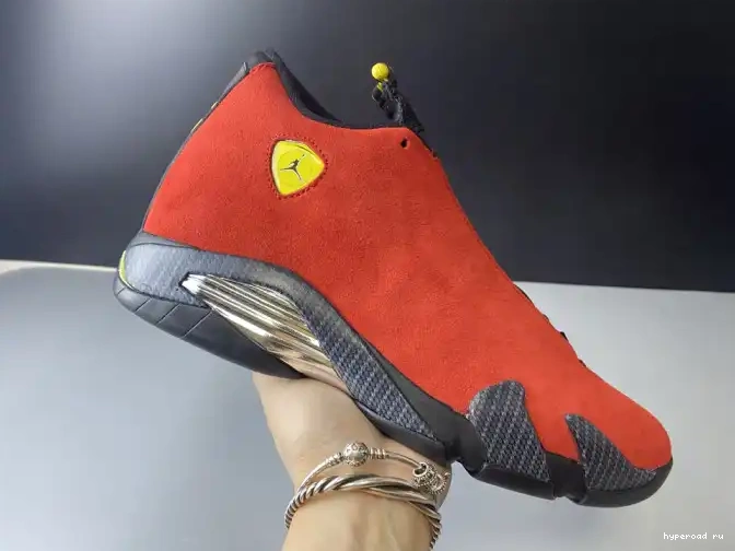 654459-670 Red Jordan Retro Challenge Air 14 0426
